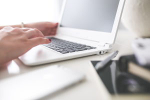 Lenovo ThinkPad L13 Yoga wykazuje się bardzo dobrymi specyfikacjami, dlatego cieszy się on dużym zainteresowaniem w środowisku biznesowym