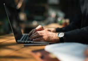 Bez cienia wątpliwości Lenovo V15 jest urządzeniem, które można nazwać kompletnym